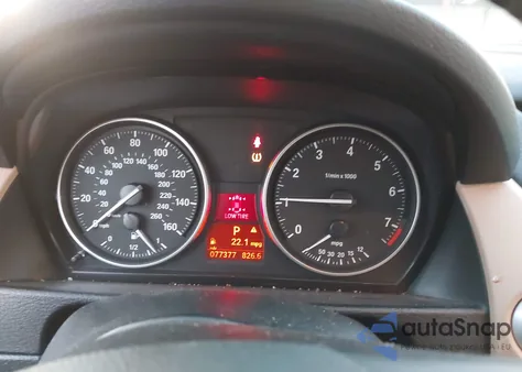 2015 BMW X1 xDrive28I from USA, damaged, VIN WBAVL1C50FVY38208